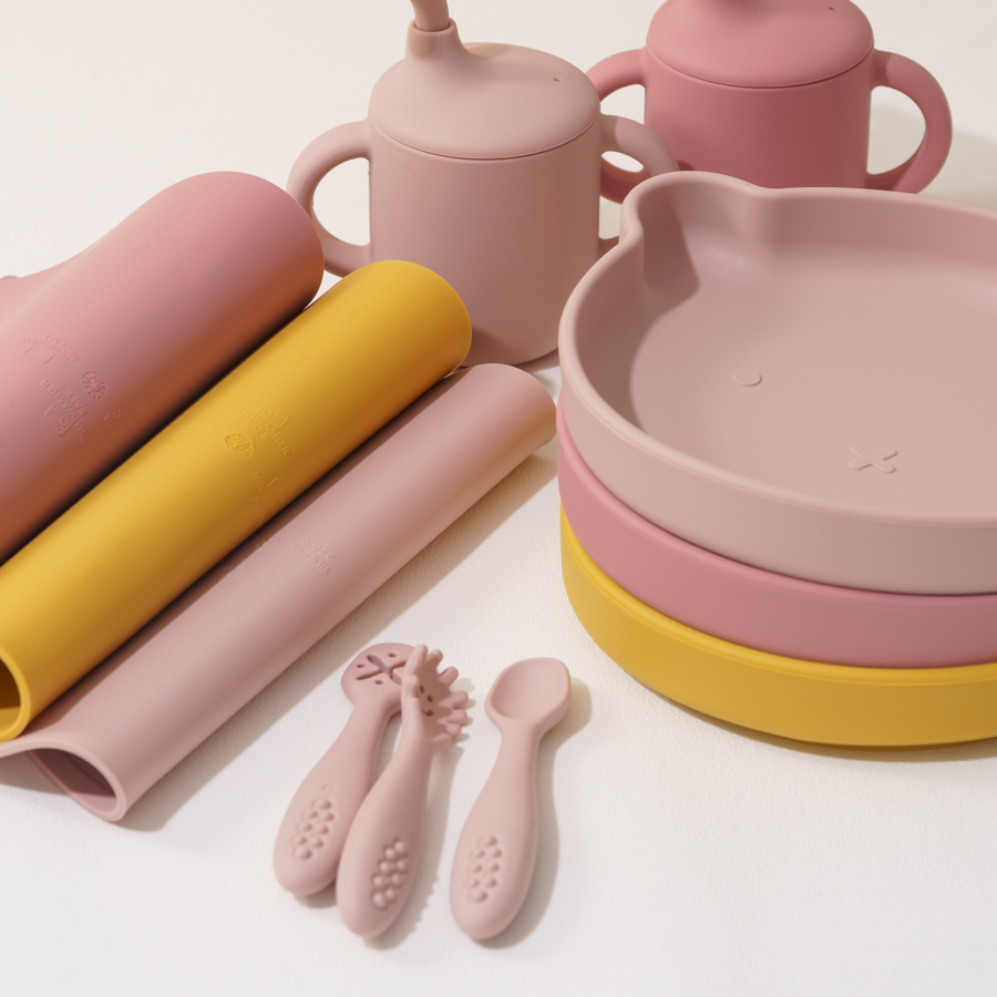 8PCS Silicone Baby Feeding Set - Baby Led Weaning Set recension och pris